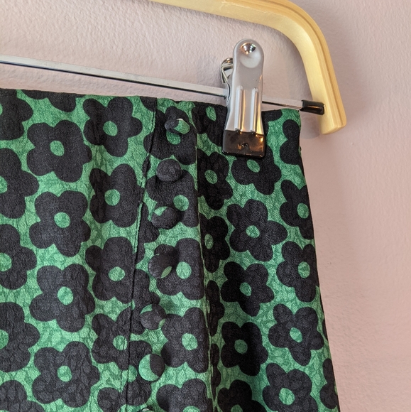 Flowy Floral Skirt - Picture 2 of 6